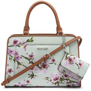 NWT Calvin Klein Celery Margot